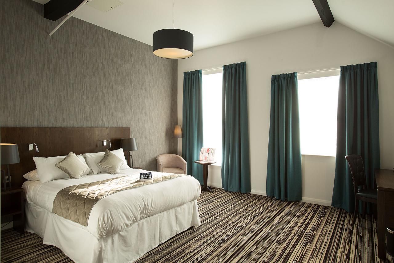 The Furness Railway Wetherspoon Hotell Barrow-in-Furness Eksteriør bilde