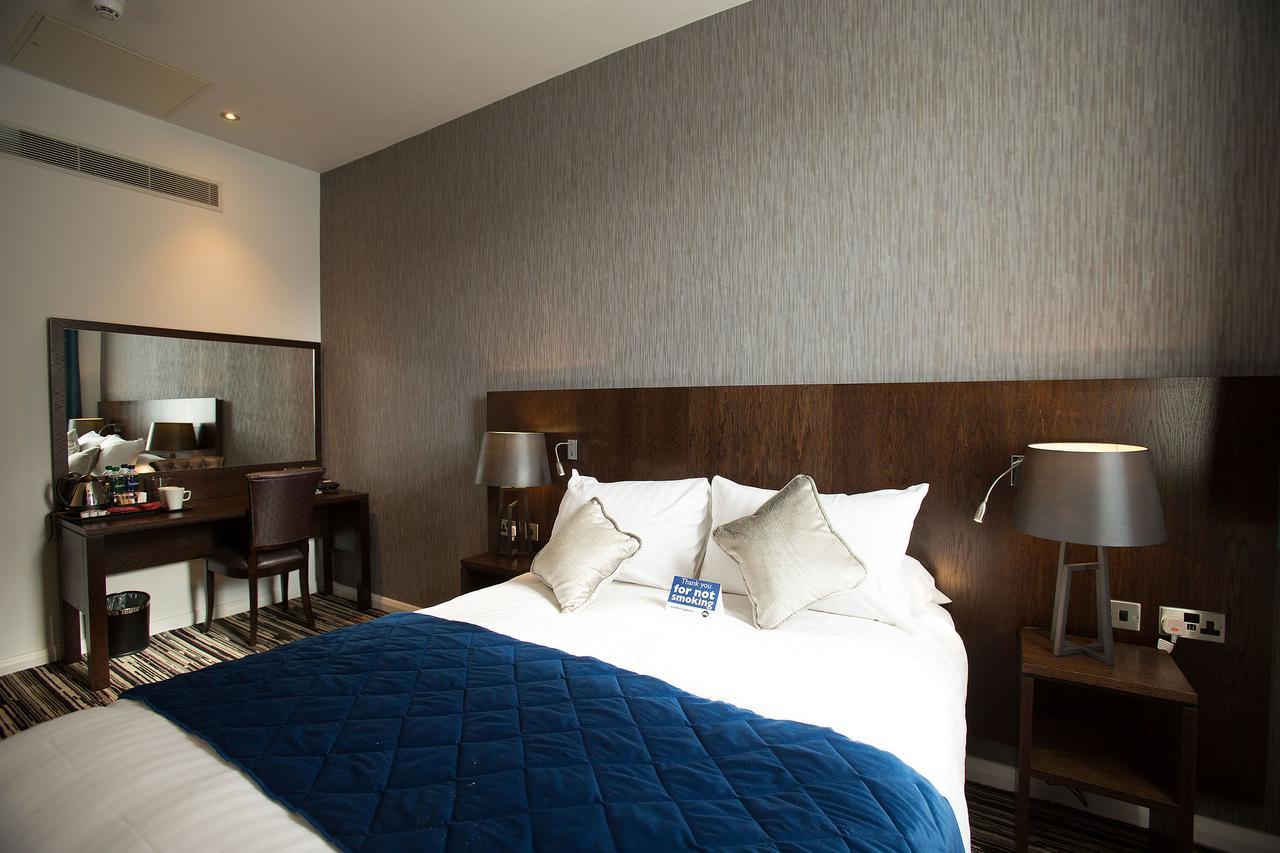 The Furness Railway Wetherspoon Hotell Barrow-in-Furness Eksteriør bilde